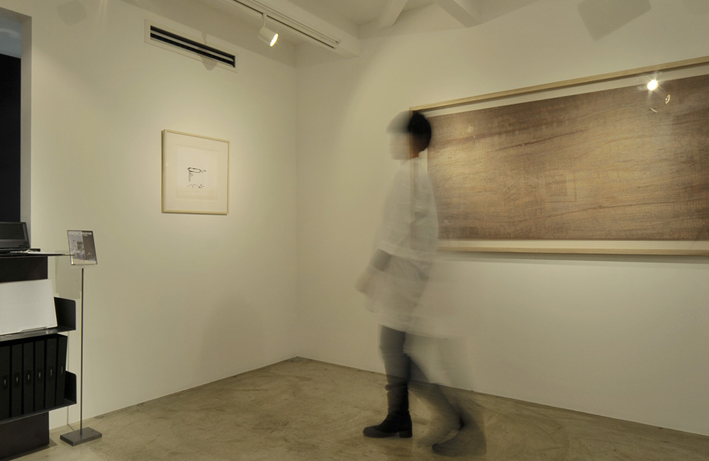 tour: atelier incurve exhibition in tokyo 2010